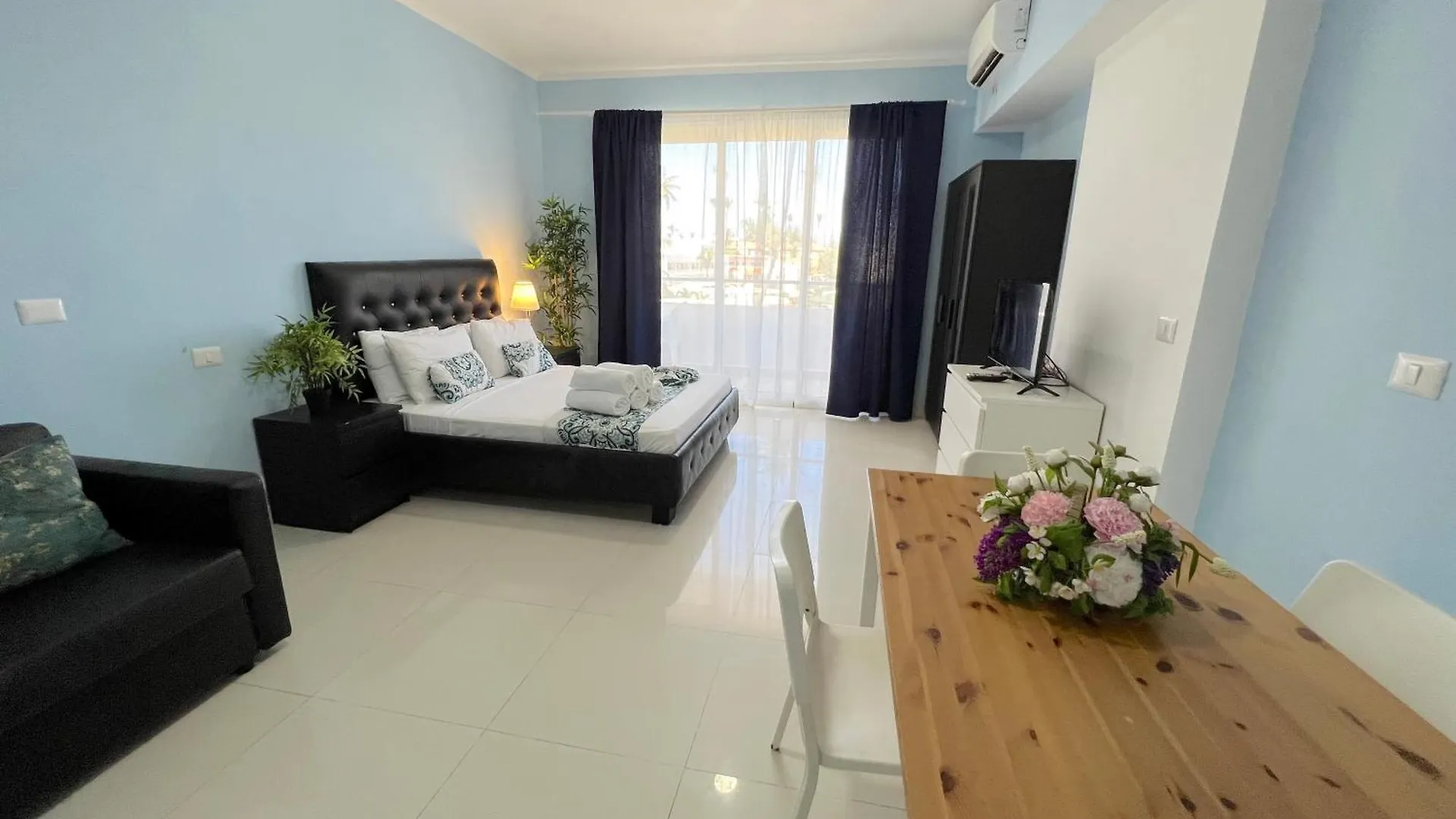***** Lägenhetshotell Serenity Suites With Rooftop Pool, Beach Club, Spa, Restaurants Punta Cana Dominikanska republiken