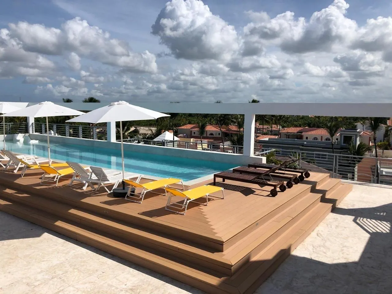 Serenity Suites With Rooftop Pool, Beach Club, Spa, Restaurants Punta Cana