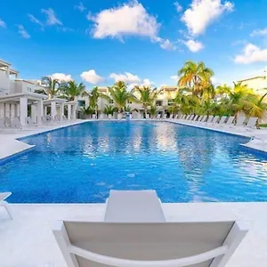 Playa Palmera Apartahotel